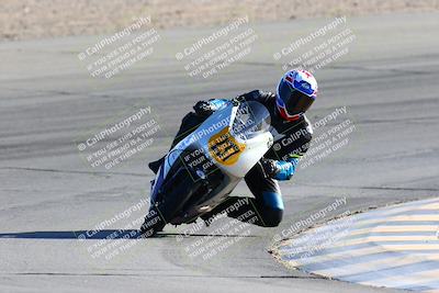 media/Jan-08-2022-SoCal Trackdays (Sat) [[1ec2777125]]/Turn 10 (2pm)/